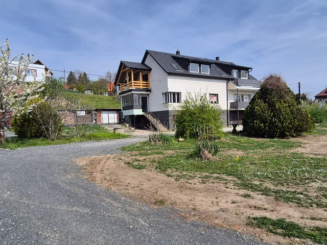 Eladó ház Badacsonytomaj, Badacsony, Park utca 49 240 nm