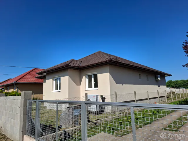 Eladó ház Nagykáta 103 nm