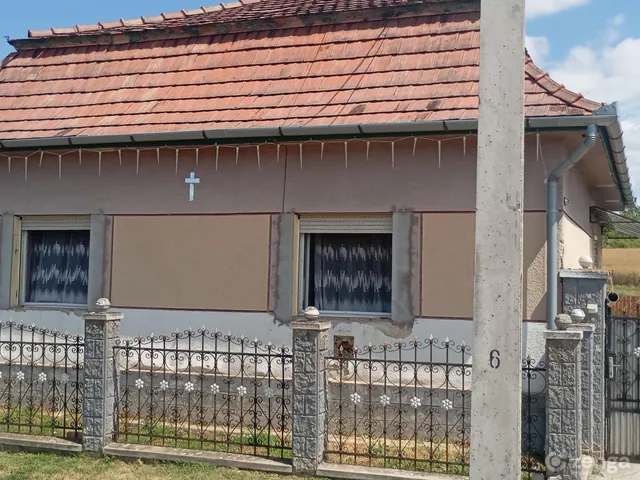 Eladó ház Verseg 110 nm