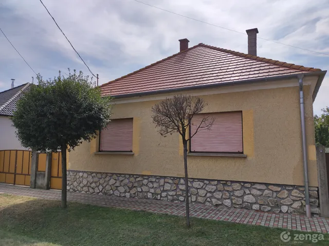 Eladó ház Pereszteg 90 nm