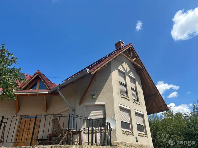 Eladó ház Pákozd 190 nm