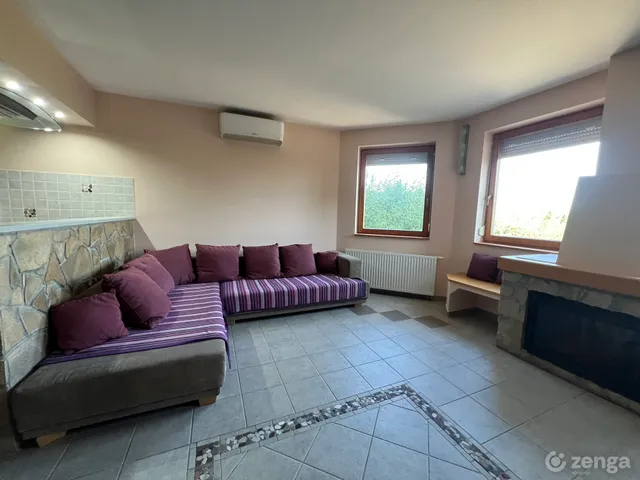 Eladó ház Pákozd 190 nm