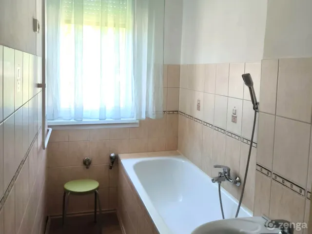 Eladó lakás Zalaegerszeg, Landorhegy 49 nm