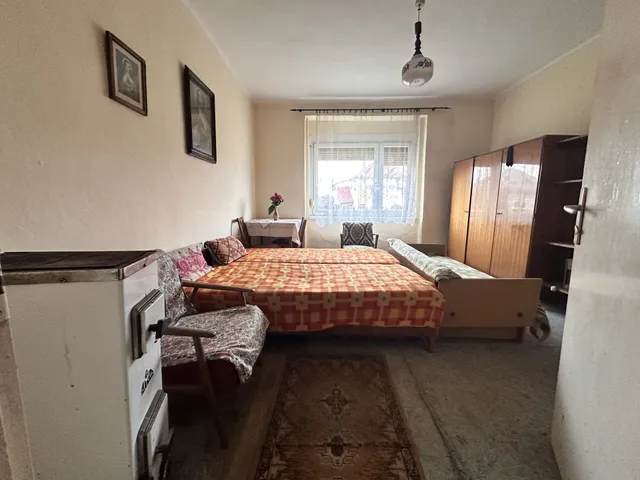 Eladó ház Vasegerszeg, Kossuth  70 nm