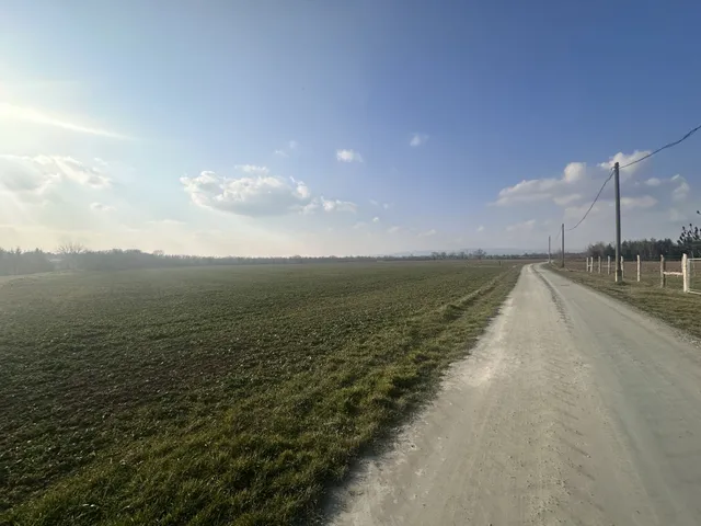Eladó telek Sé 15467 nm