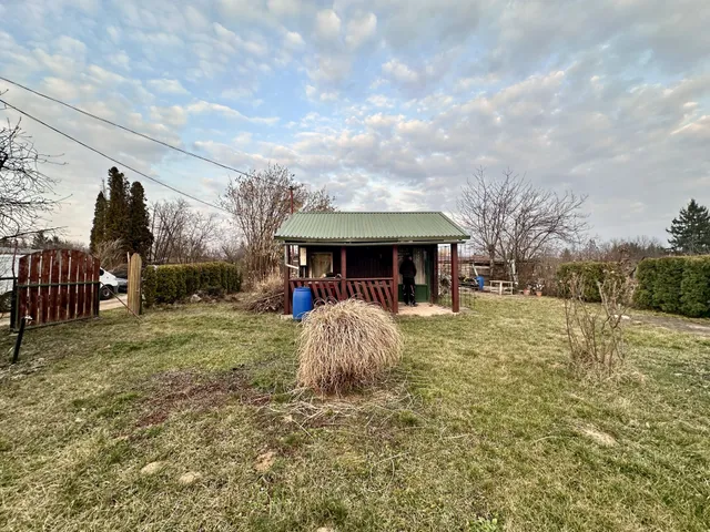 Eladó telek Szombathely 750 nm
