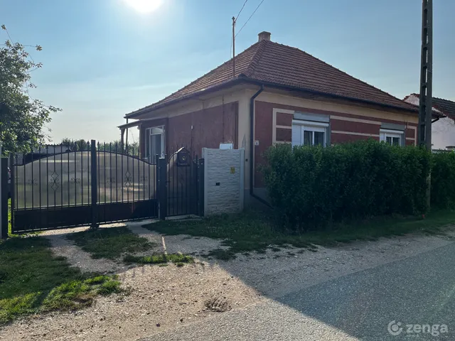 Eladó ház Létavértes, Nagyléta 80 nm
