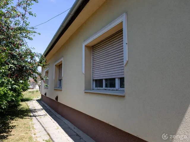 Eladó ház Kiskunlacháza 95 nm