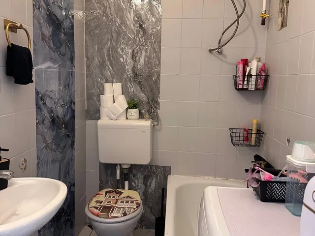 Eladó lakás Budapest VIII. kerület, Nagy Fuvaros 32 nm