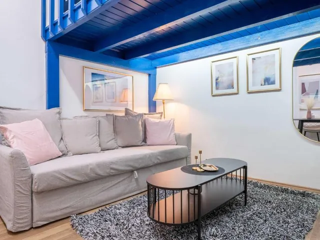 Eladó lakás Budapest VI. kerület, Dessewffy  30 nm