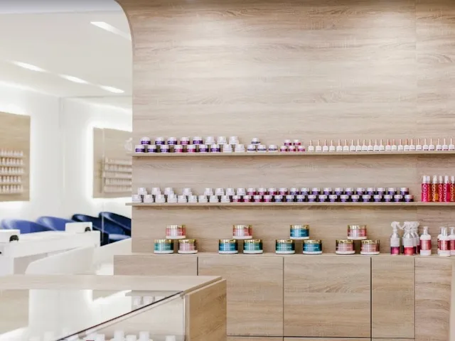 Eladó kereskedelmi és ipari ingatlan Budapest V. kerület, Nádor  77 nm