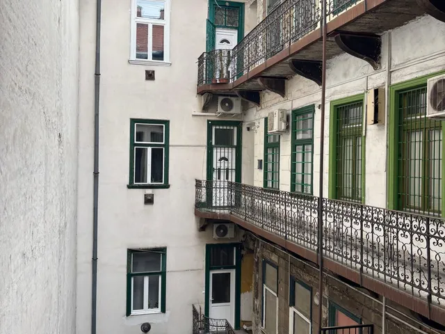 Eladó lakás Budapest VII. kerület, 11 95 nm