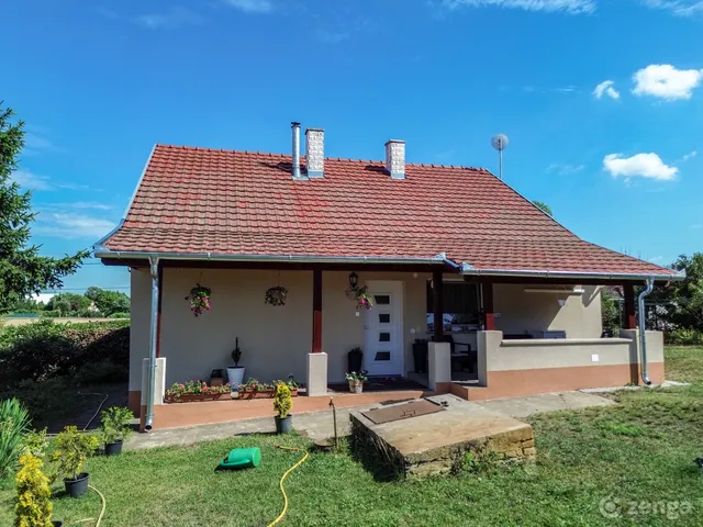 Eladó ház Kecskemét, Bethlenváros 85 nm