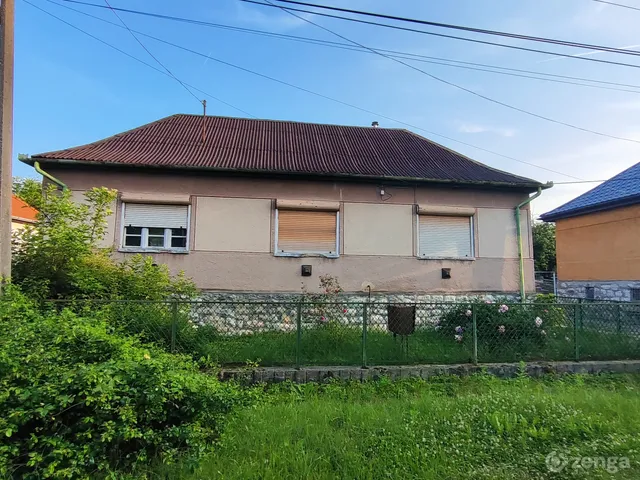 Eladó ház Kazár 110 nm