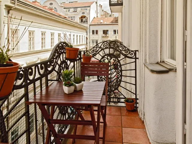 Kiadó lakás Budapest V. kerület, Belváros 99 nm