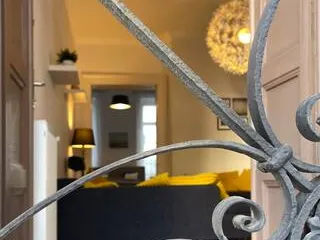 Kiadó lakás Budapest VI. kerület, Nagykörúton belüli terület, Rózsa utca  110 nm