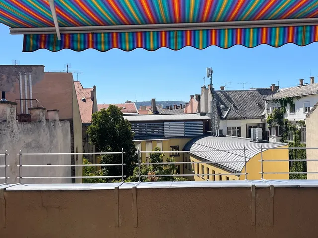 Eladó lakás Budapest VIII. kerület, Palotanegyed 95 nm