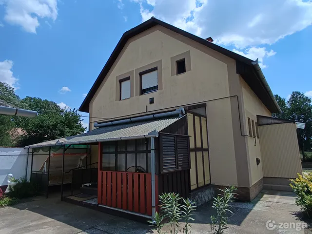 Eladó ház Orosháza, Szentetornya 98 nm