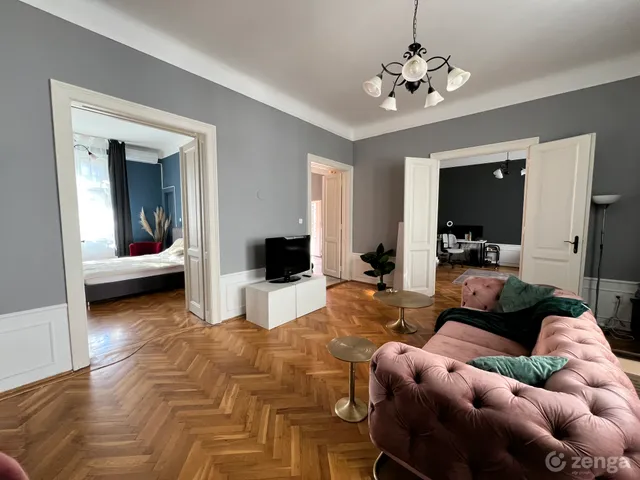 Eladó lakás Győr, Nádorváros 120 nm