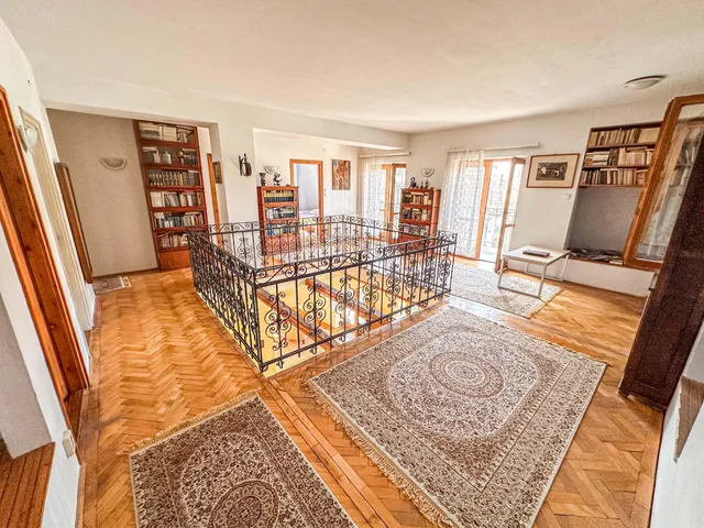 Eladó ház Budapest XIV. kerület, Alsórákos 300 nm