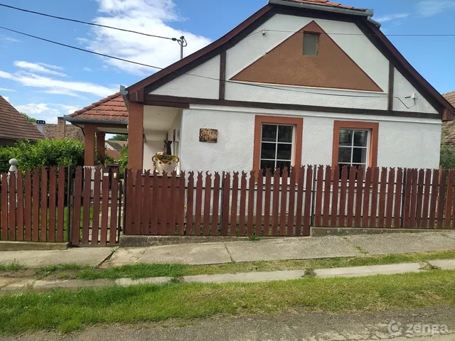 Eladó ház Alsómocsolád 60 nm