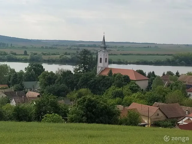 Eladó ház Alsómocsolád, Petőfi Sándor utca 83 60 nm