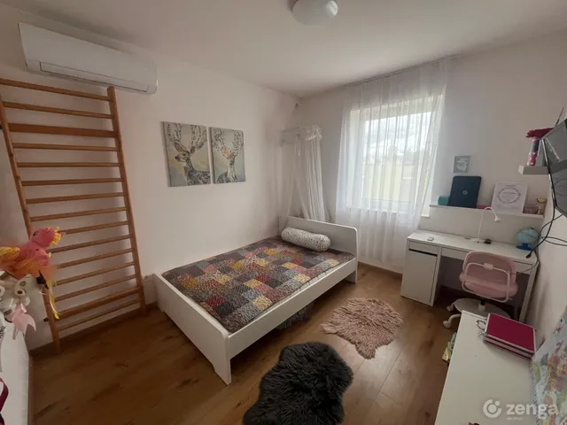 Eladó ház Inárcs 194 nm