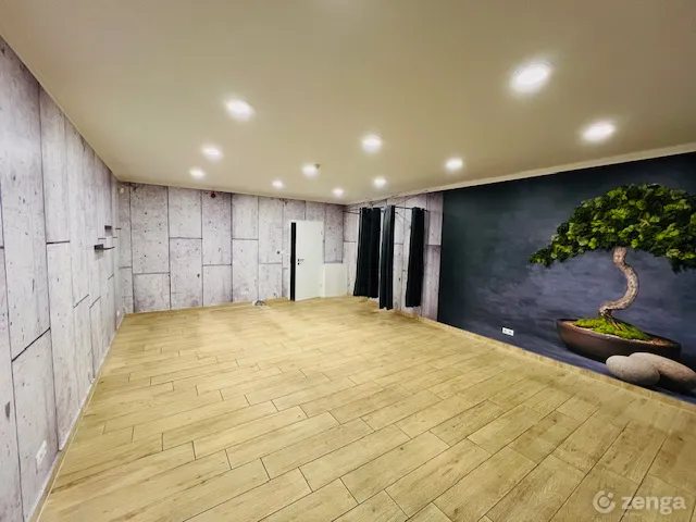 Eladó kereskedelmi és ipari ingatlan Budapest I. kerület, Krisztinaváros I. ker. 40 nm