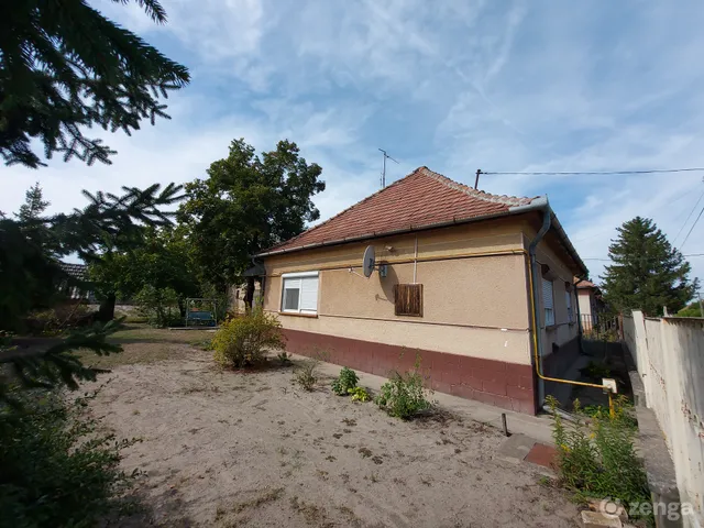 Eladó ház Kaskantyú 90 nm