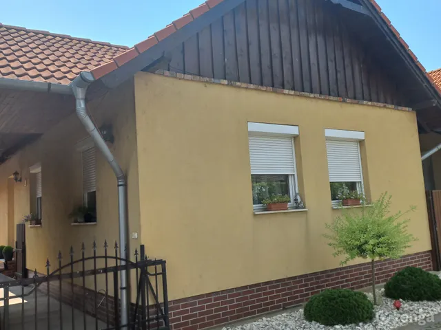 Eladó ház Jászberény 72 nm