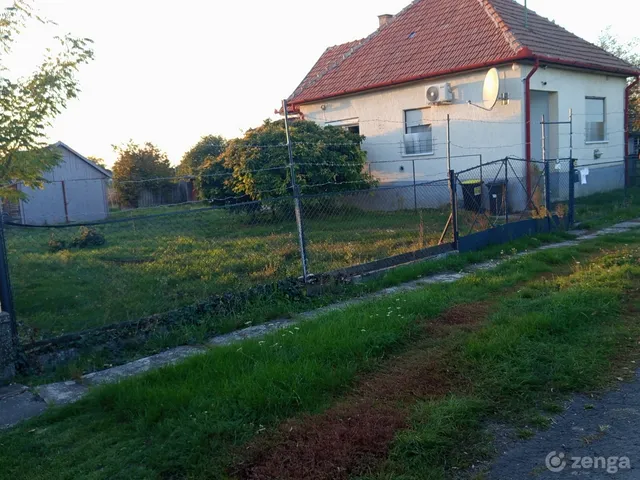 Eladó lakás Nagyfüged 80 nm