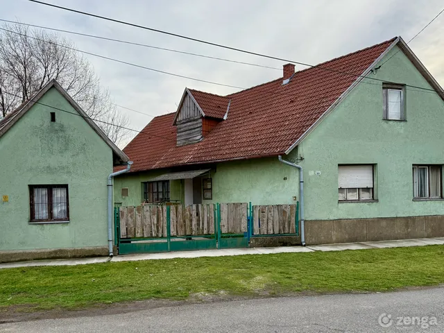 Eladó ház Szentlőrinc 98 nm