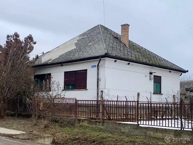 Eladó ház Ópályi 130 nm