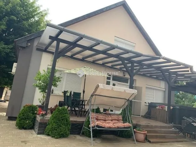 Eladó ház Hernád 150 nm