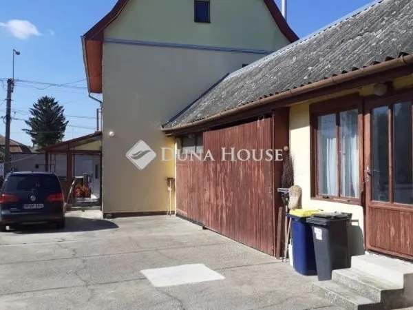 Eladó ház Albertirsa 143 nm