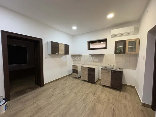 Eladó ház Örkény 104 nm