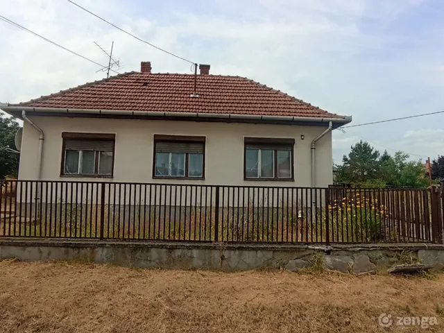 Eladó ház Bátonyterenye, Nagybátony 80 nm