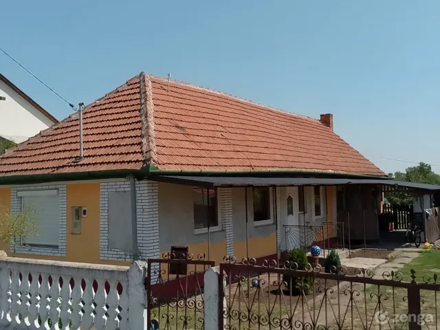 Eladó ház Hejőbába 70 nm