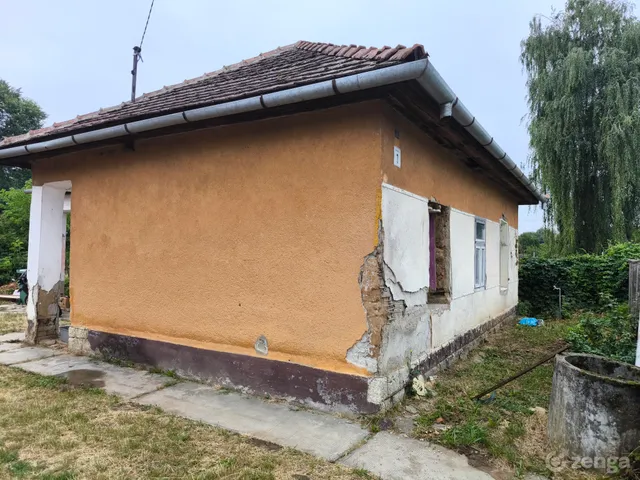 Eladó lakás Tiszadob 990 nm