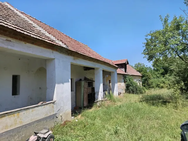 Eladó ház Csikvánd 87 nm