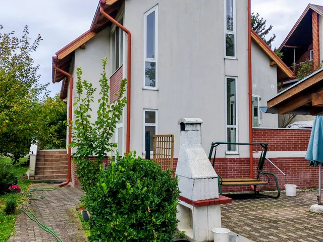 Eladó ház Győr, Győrszentiván 140 nm