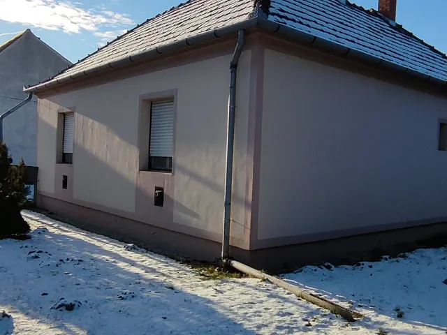 Eladó ház Győr, Győrszentiván 75 nm