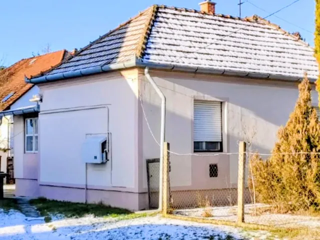 Eladó ház Győr, Győrszentiván 75 nm
