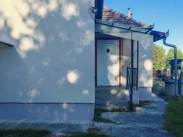 Eladó ház Győr, Győrszentiván 75 nm
