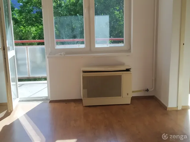 Kiadó lakás Miskolc, Szentpéteri kapu 54 nm