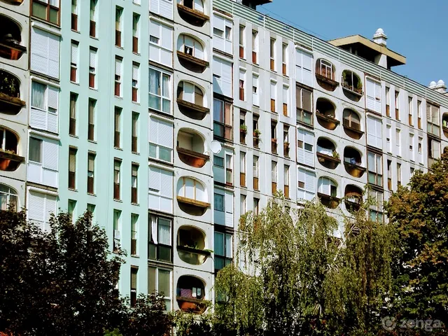 Eladó lakás Pécs, Kertváros 36 nm