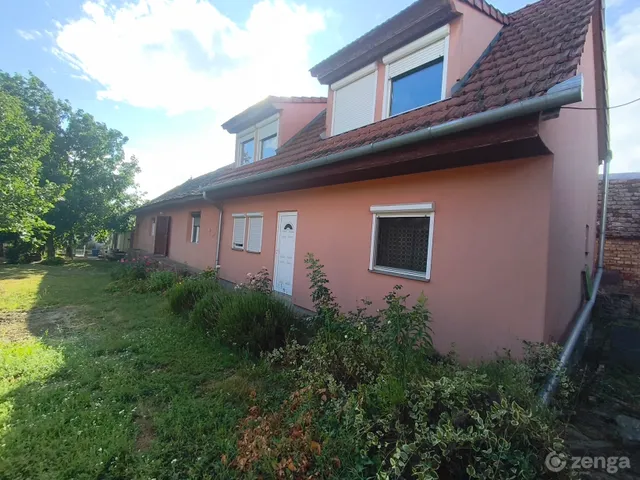 Eladó ház Olasz 170 nm