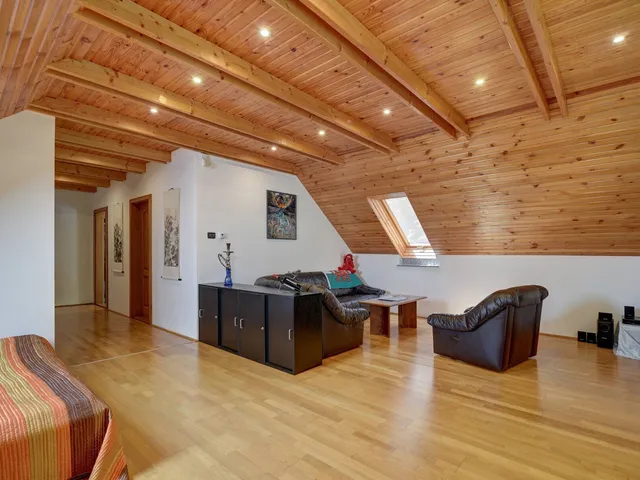 Eladó ház Budapest XII. kerület 472 nm