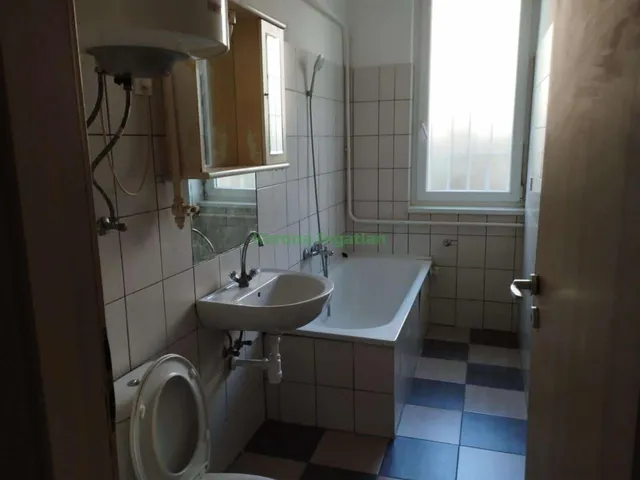 Eladó lakás Nyíregyháza, Toldi utca 54 nm