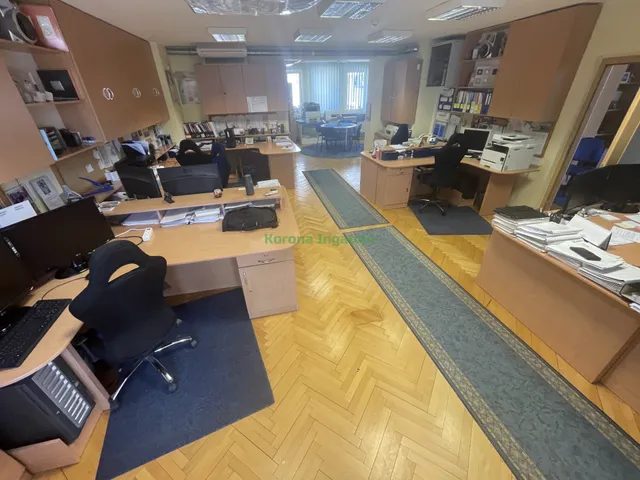 Eladó kereskedelmi és ipari ingatlan Nyíregyháza 93 nm